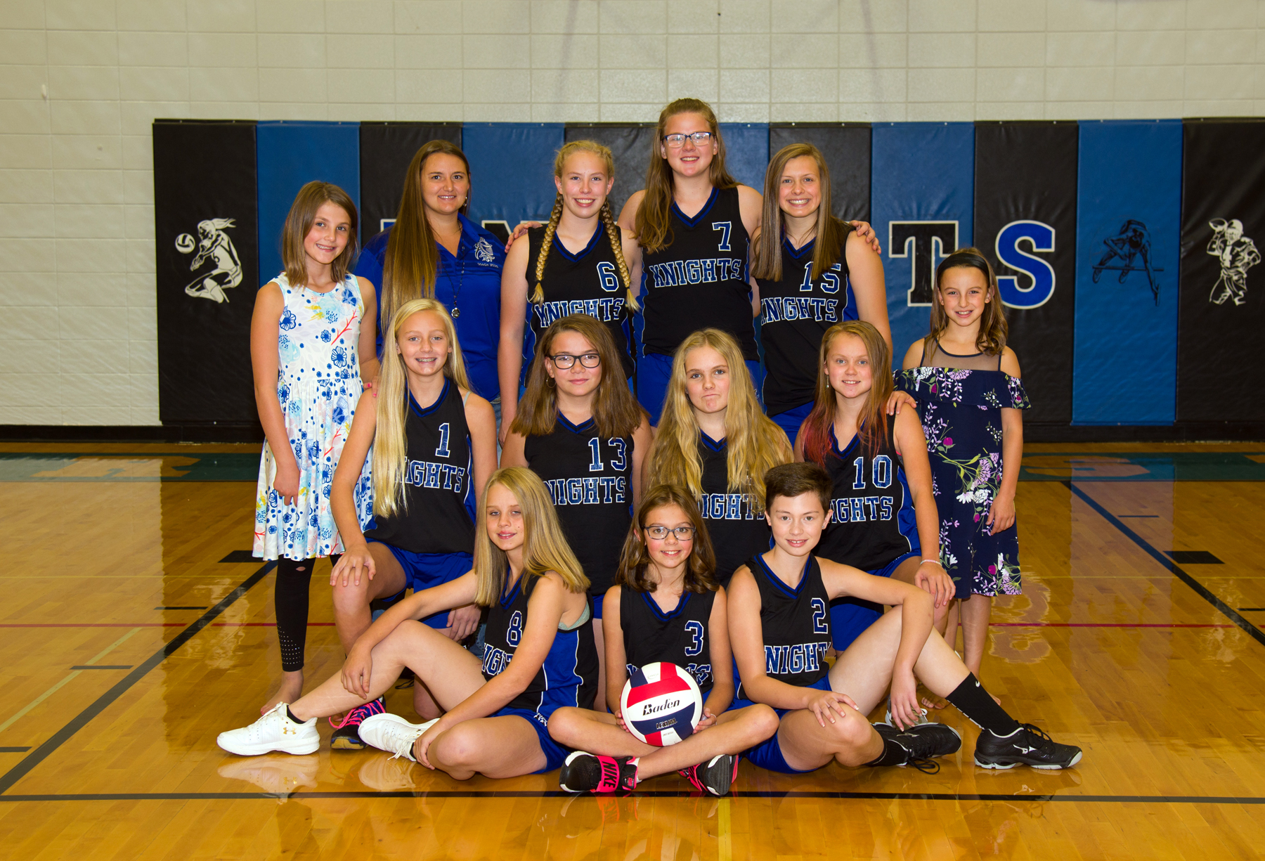 2018 Jr. High Volleyball
Photo by Steve Helmbrecht. 